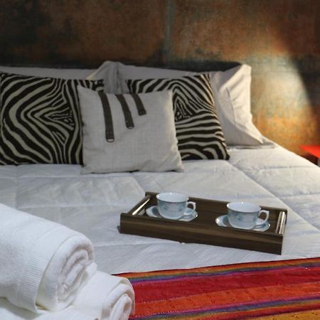 Excelente Quarto Com Cama De Casal King Em Casa Perto Do Aeroporto De Curitiba Sao Jose dos Pinhais Luaran gambar